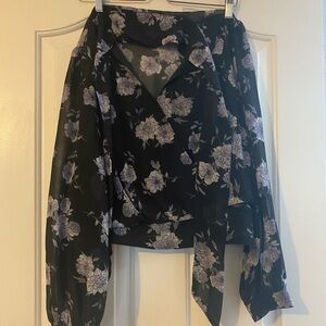Floral crop blouse